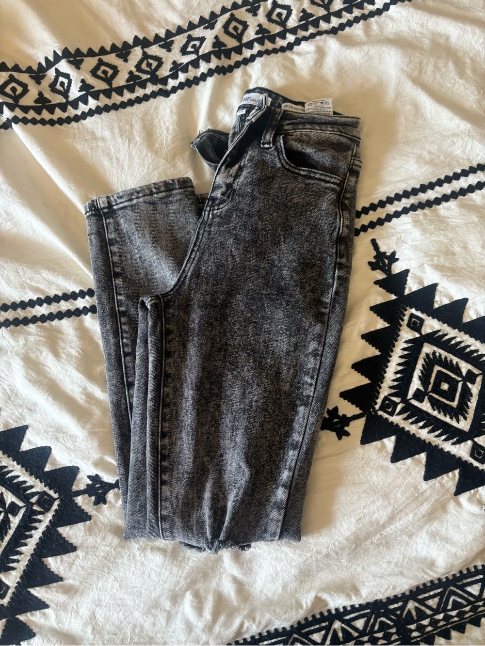 YMI Women's Skinny High-Rise Acid Wash Black Gray Jeans